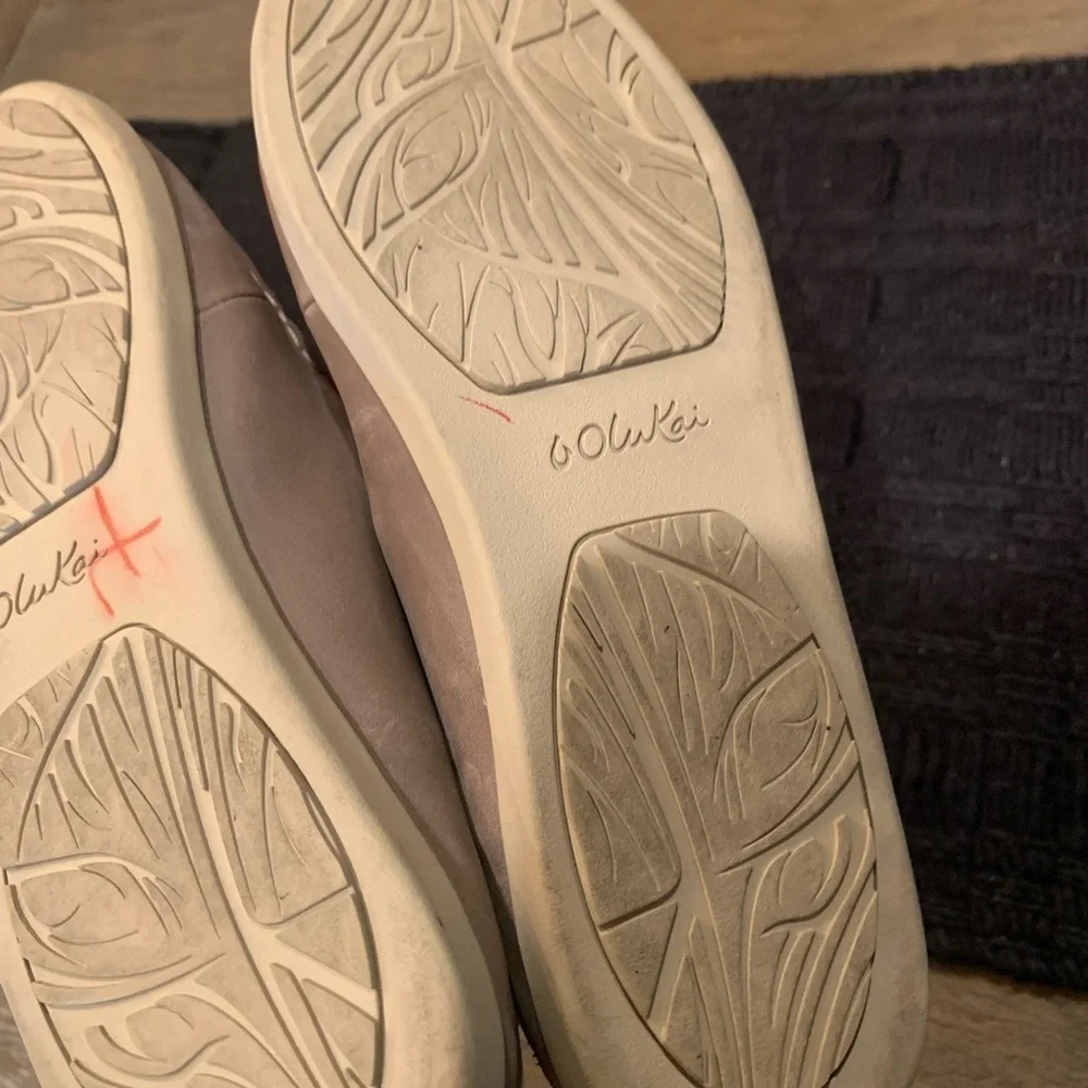 OluKai nohea nubuck